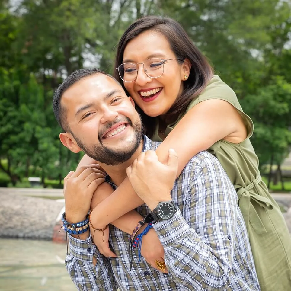 Sesión de pareja en el parque