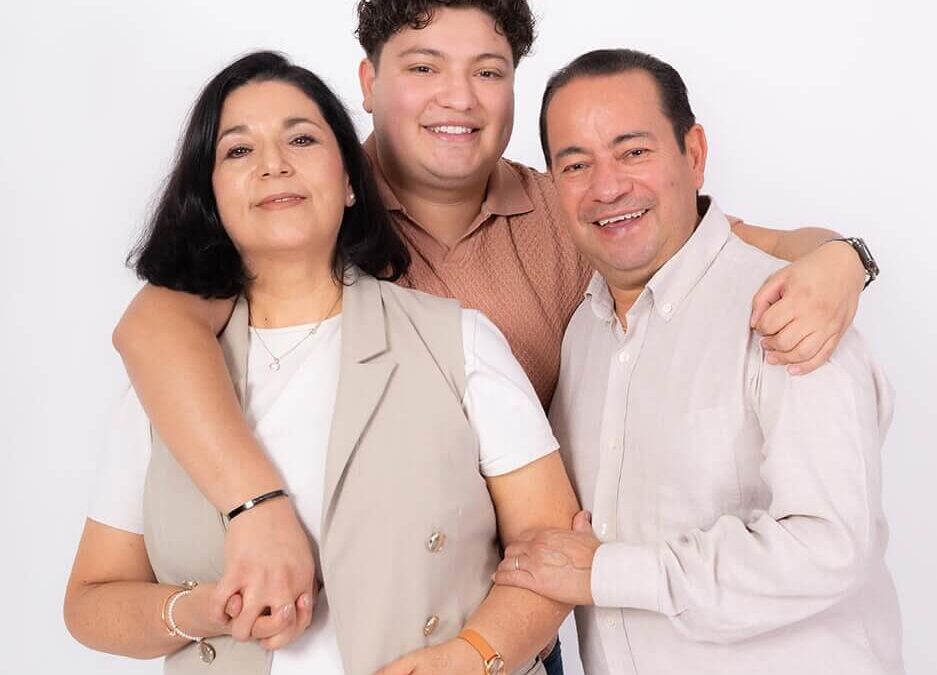 Sesión familiar en estudio