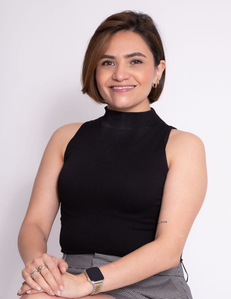 Fotografía corporativa en estudio para perfil empresarial