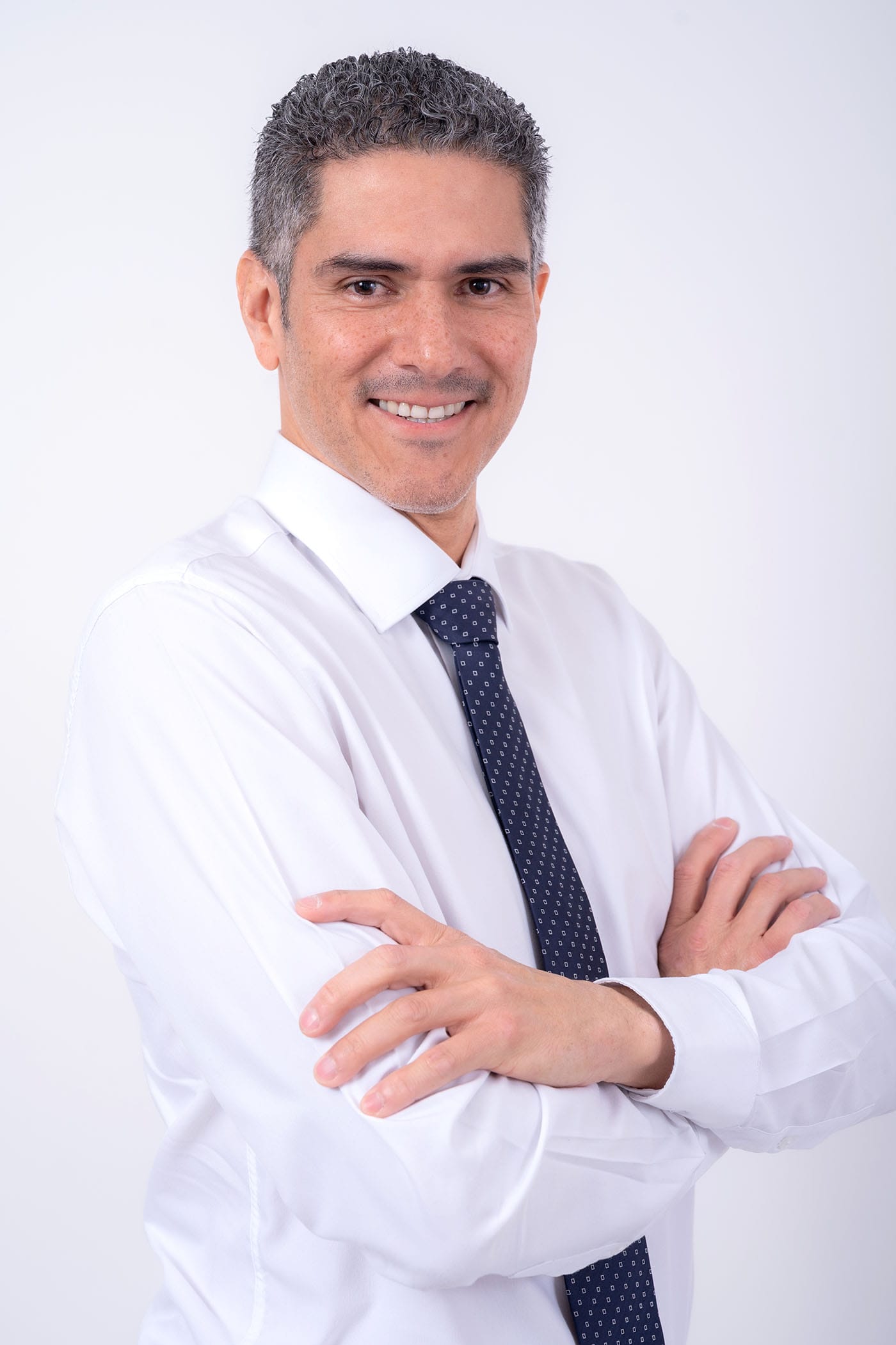 Retrato empresarial realizado en estudio