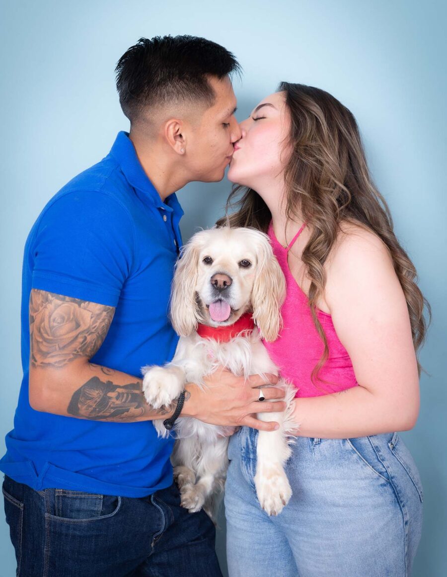 Sesión de mascota en pareja en cdmx